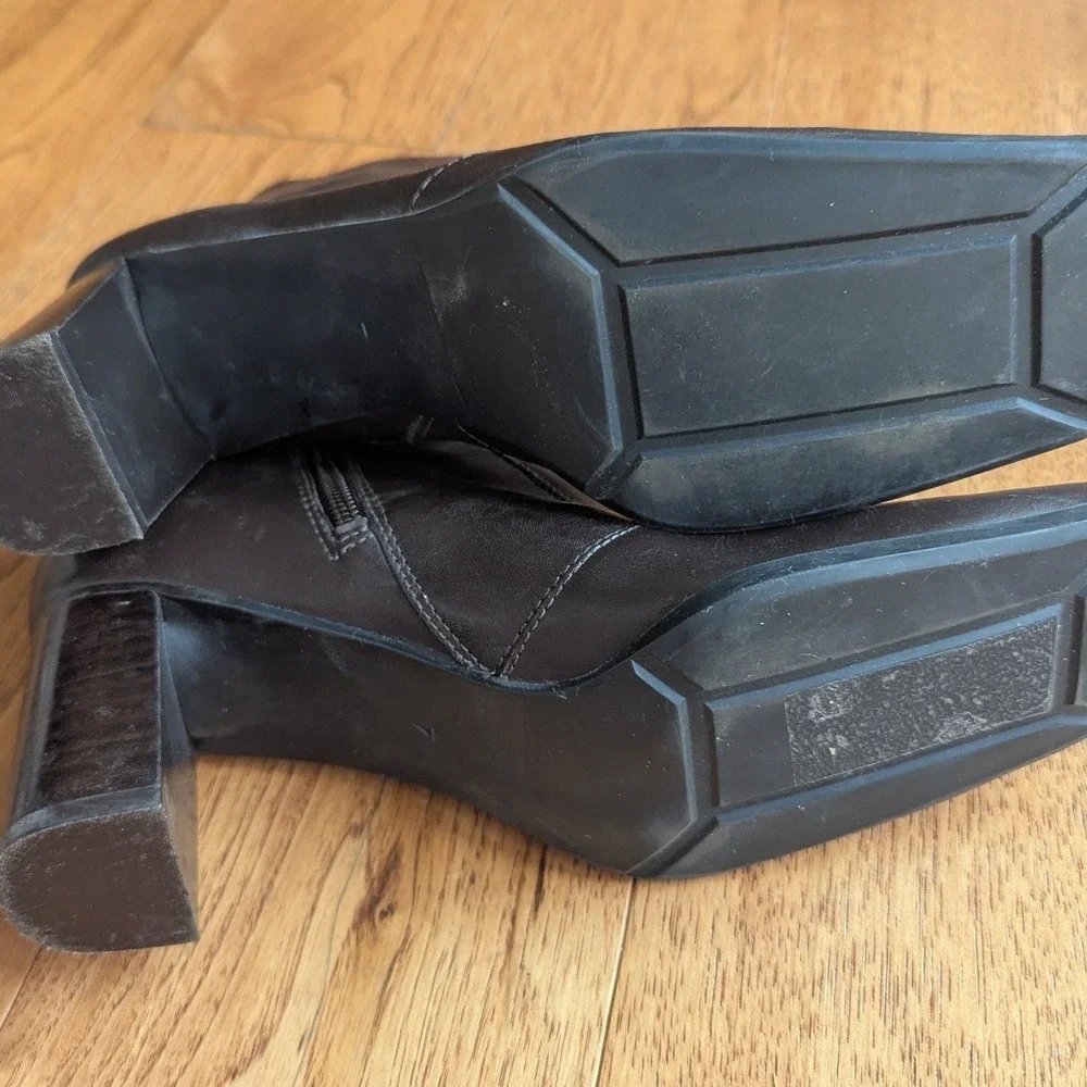Vtg 90s Ankle Boots Brown Leather Square Toe Block Heel 7M Classic Versatile